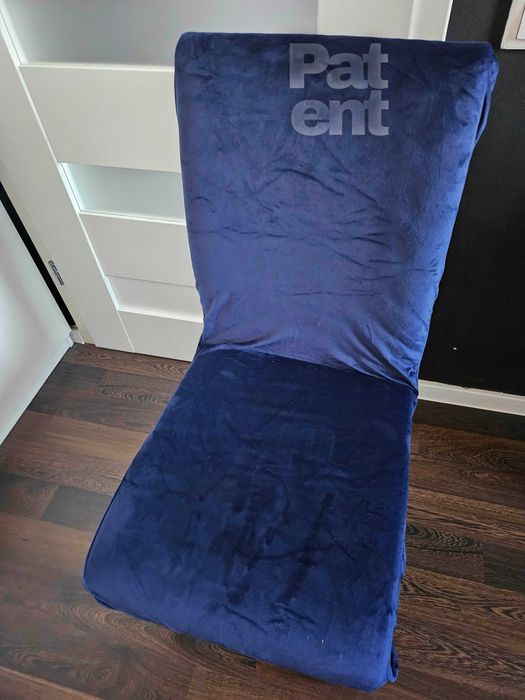 Welurowe pokrowce na krzesła 4 sztuki miękkie granatowe