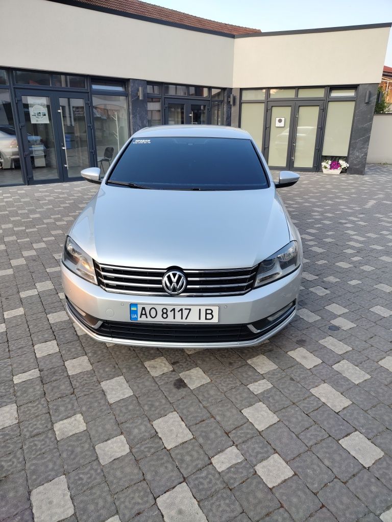 Продам Passat B7 2.0TDI Sedan 2012 Європа