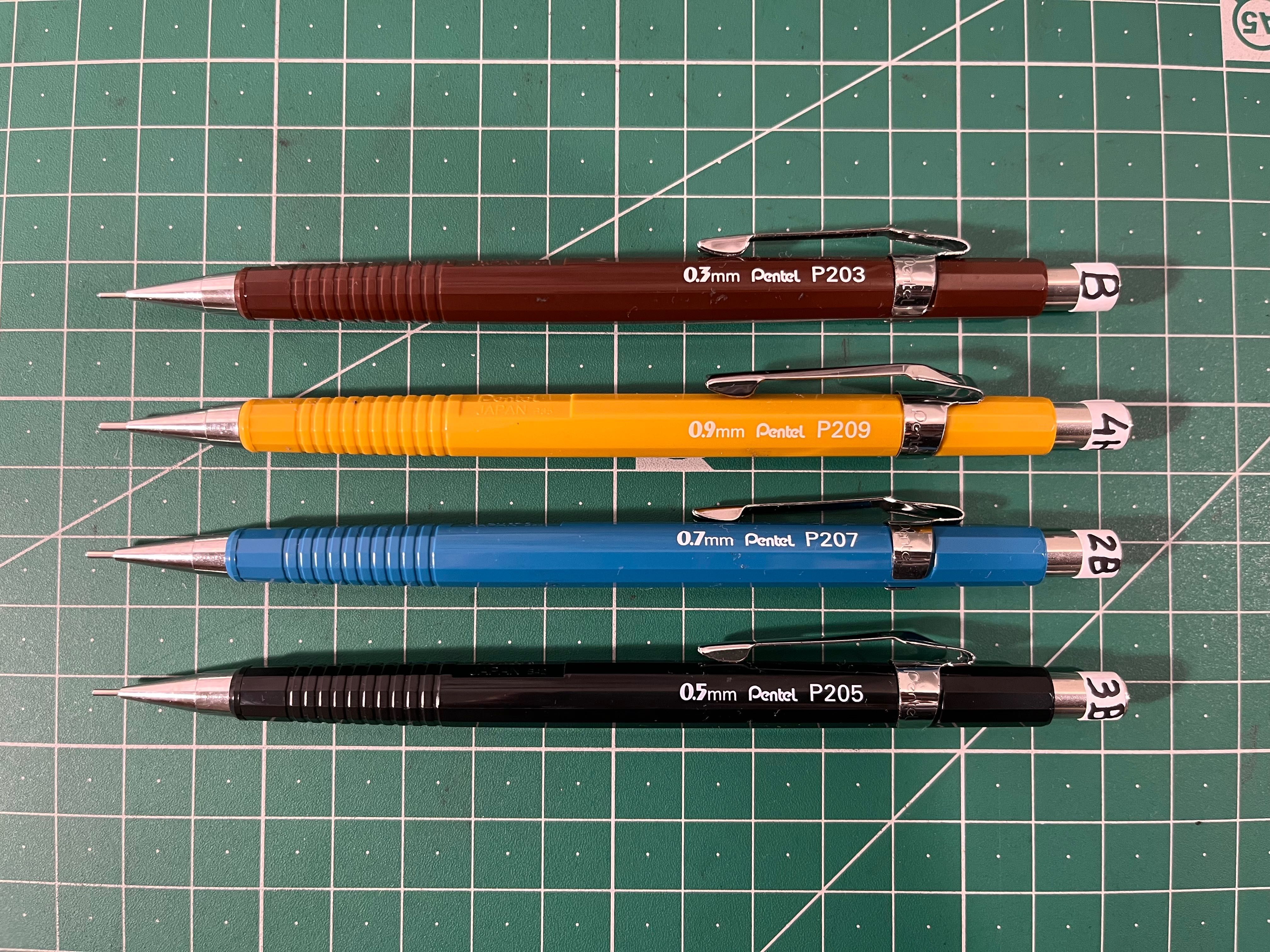Vendo material desenho / porta minas / lapiseiras