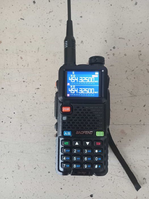Радіостанція Баофенг UV-5RH