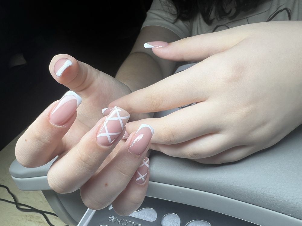Манікюр (комплекс) 450 грн, м Позняки
