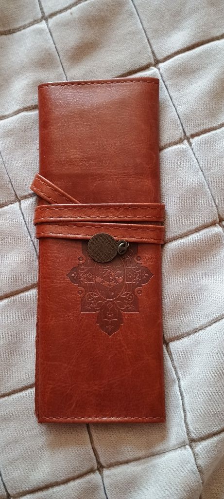 Nowe etui na długopisy piórnik Twilight saga Zmierzch
