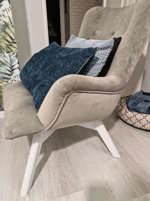 Fotel uszak odbiór osobisty