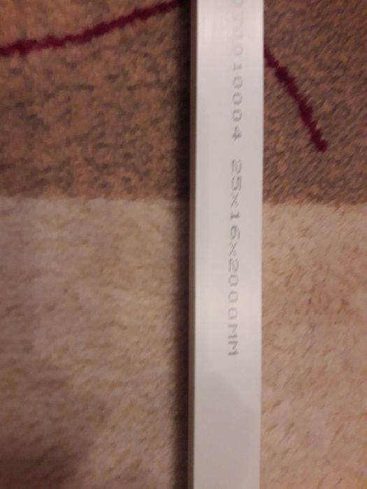 Продам сетку абразивную,самокл для ремонта потолка, короб для кабеля