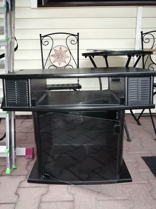 Szafka pod telewizor