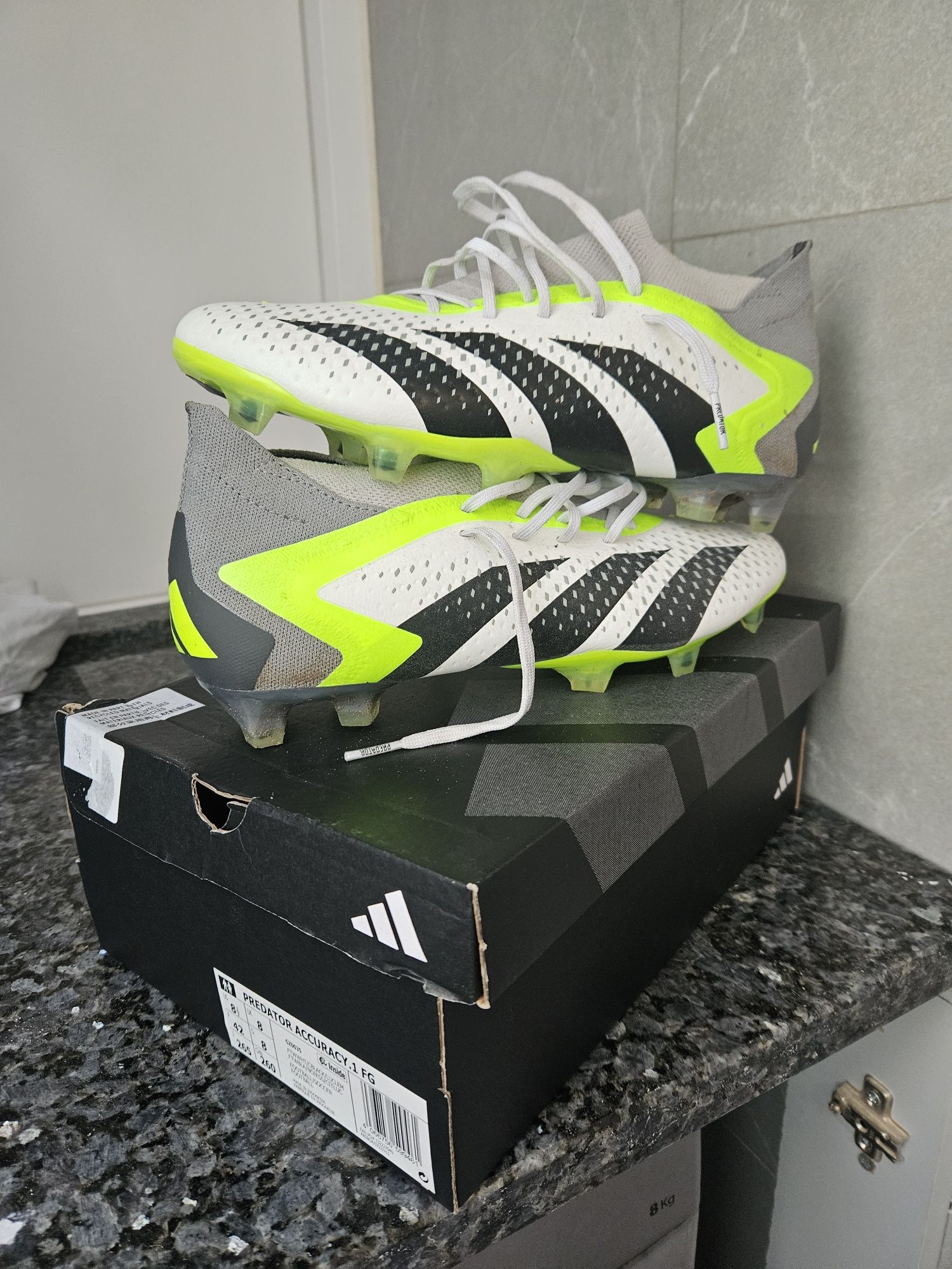 Adidas predator accuracy 1.0