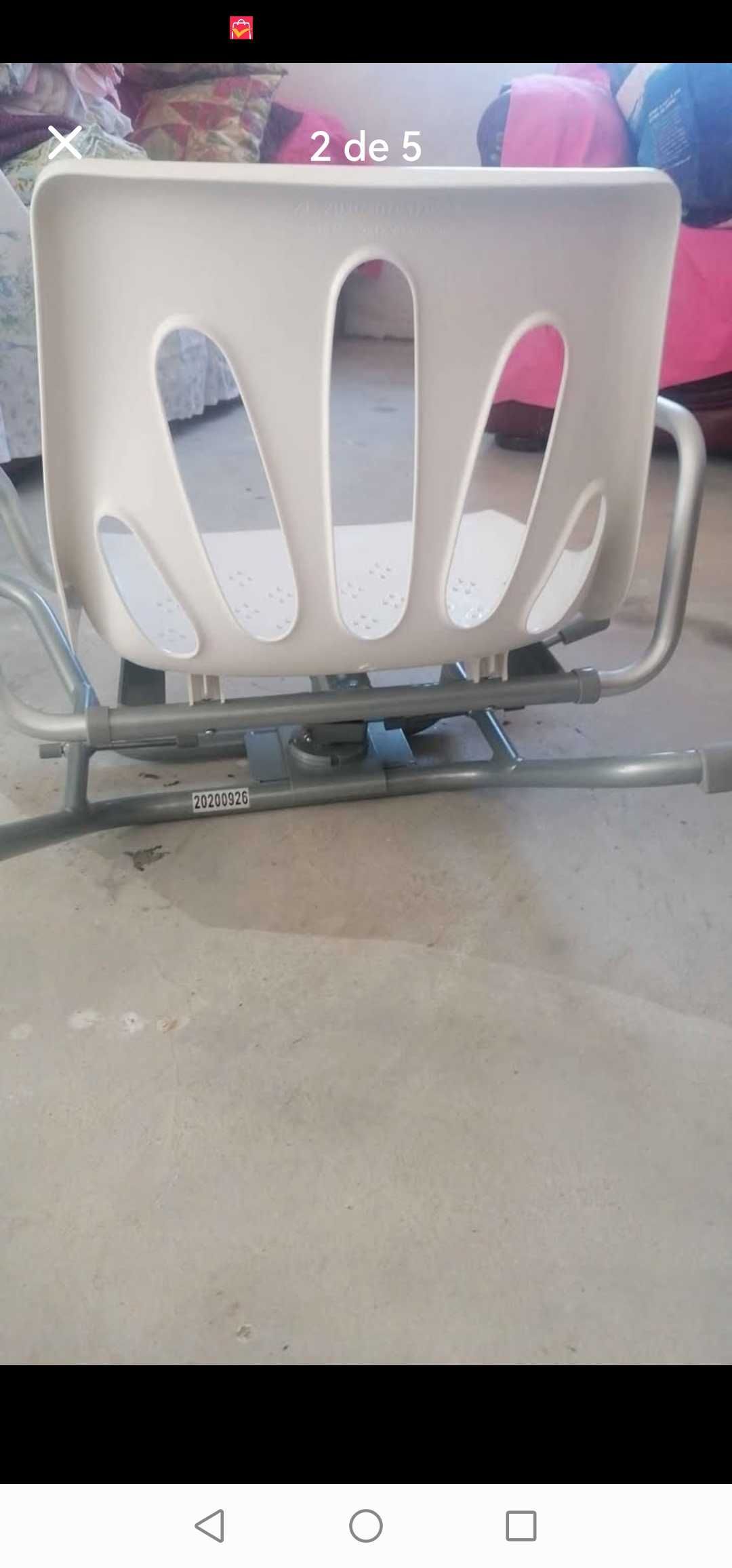 Cadeira mobilidade para banhos