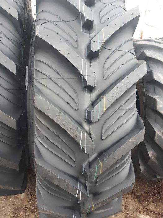Opona 14.9R30 126B TAURUS Point 8 zam.380/85R30 , 420/70R30