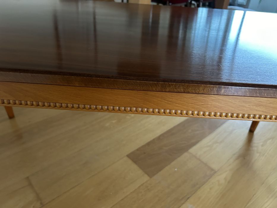 Mesa de apoio Nordica em muito bom estado