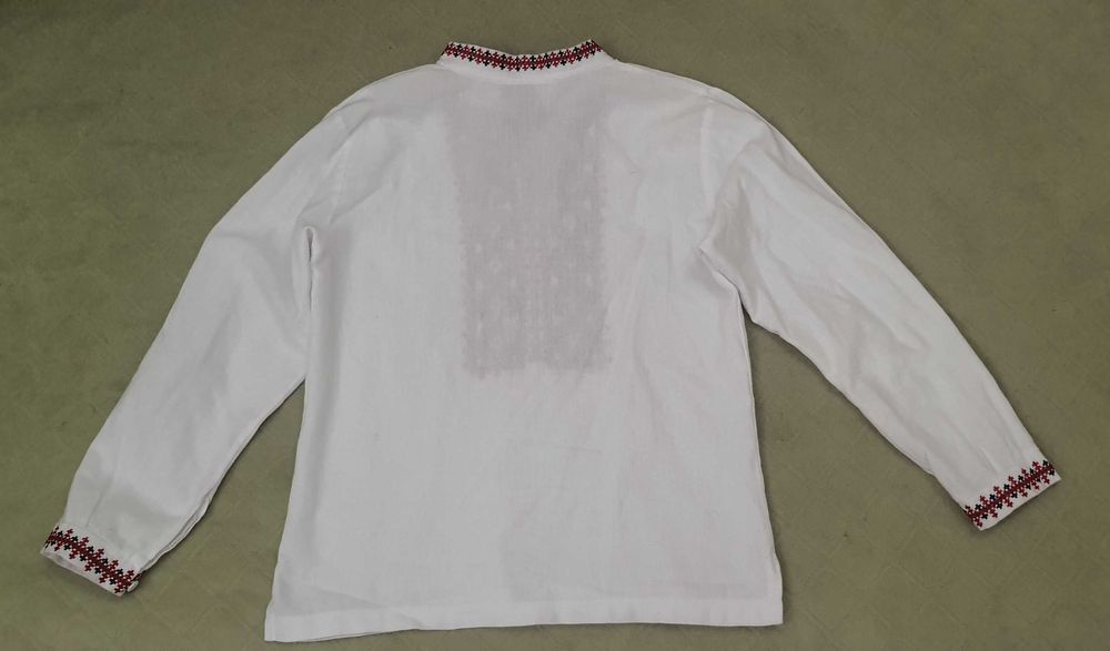 Вишиванка для хлопчика 8-10 років