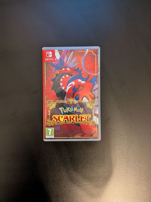 Nintendo switch lite z grą Pokemon Scarlet