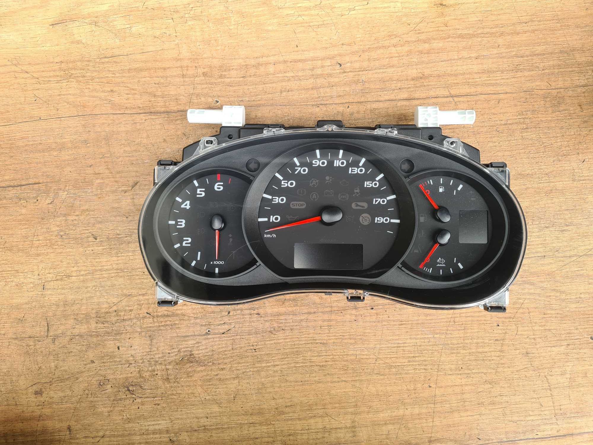 Renault Master III 2.3 licznik zegary