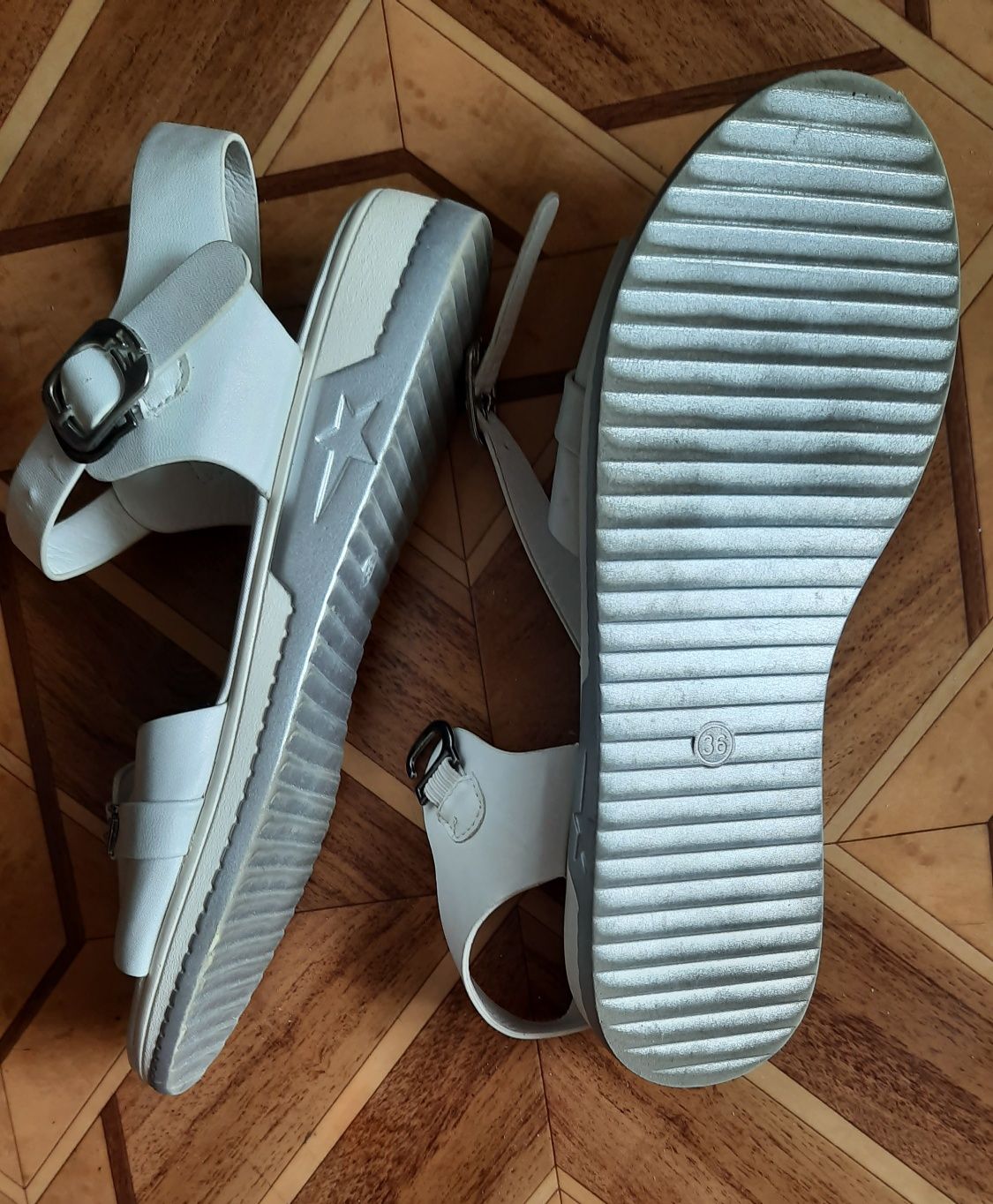 Балетки туфли VAGABOND, босоножки стелька 22,5 см