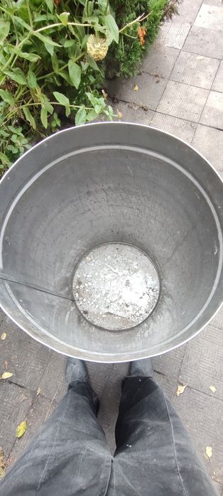 Продам каструлі нержавіючої сталі.