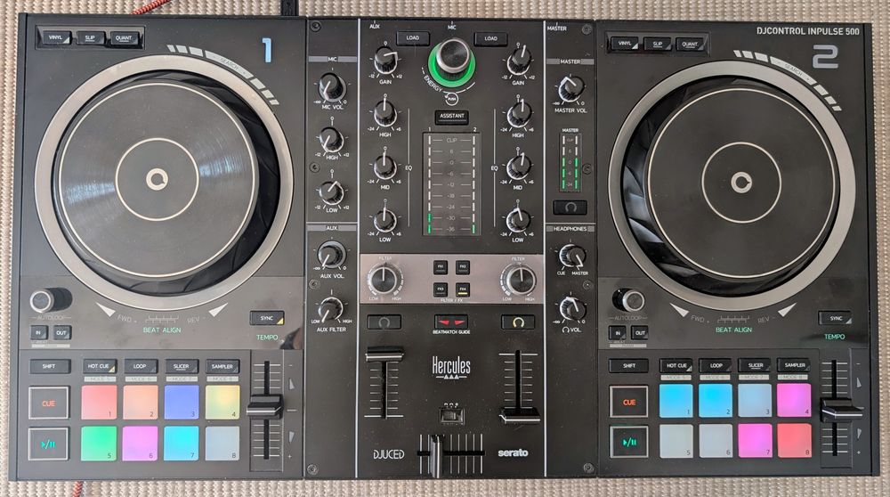 Controladora DJ Hercules DJControl Inpulse 500