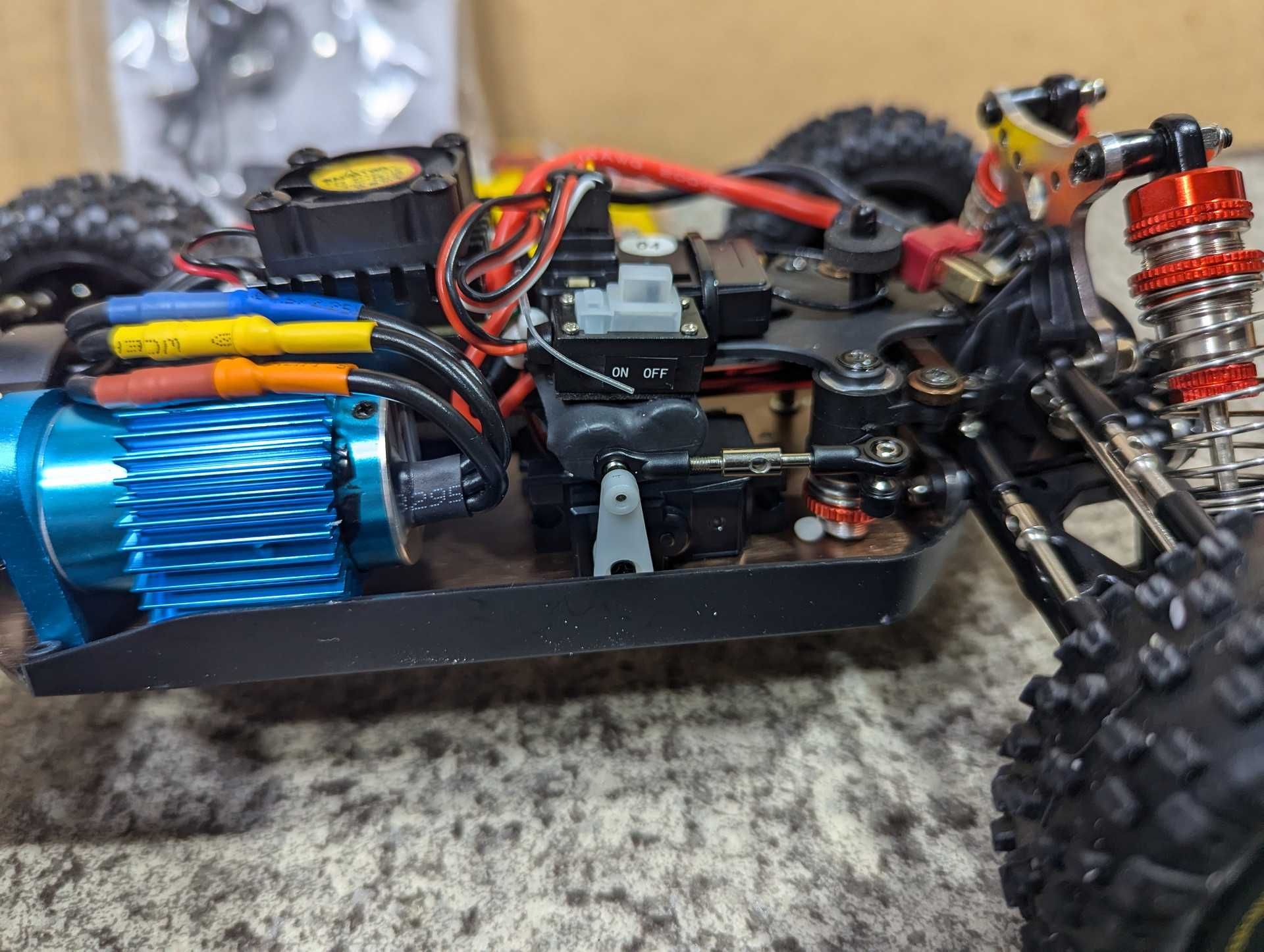 RC Машинка WLtoys 144010 4x4 75 км/ч безколекторна Brushless Нова