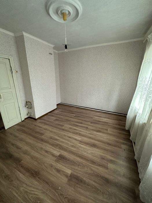 Продам половину будинку