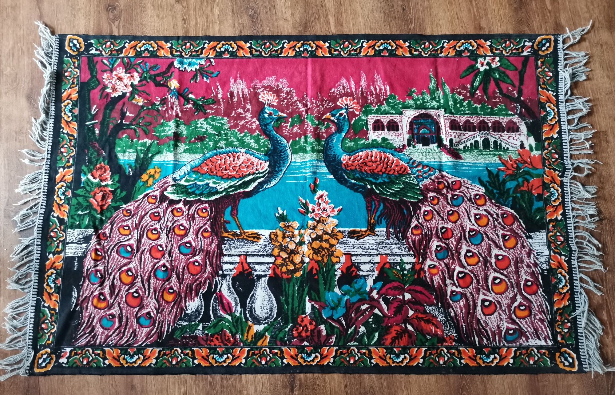 Kilim makata z frędzlami pawie