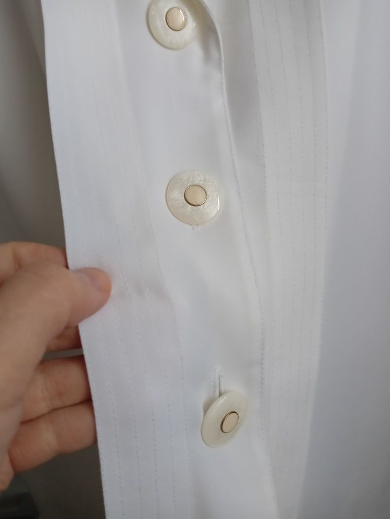 Elegancka koszula damska z krótkim rękawem