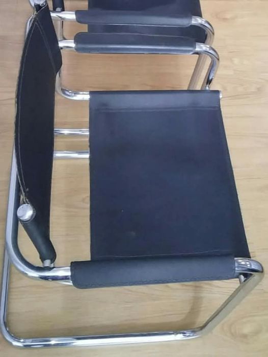 2 cadeiras confortáveis estilo realizador