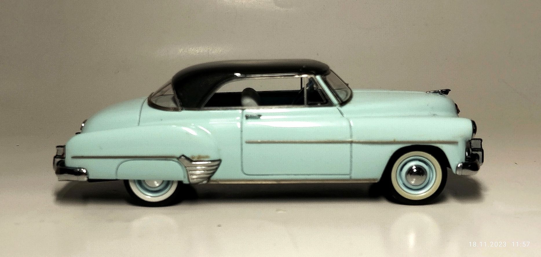 Chevrolet Styleline Deluxe Bel Air 1952 NEO scale models