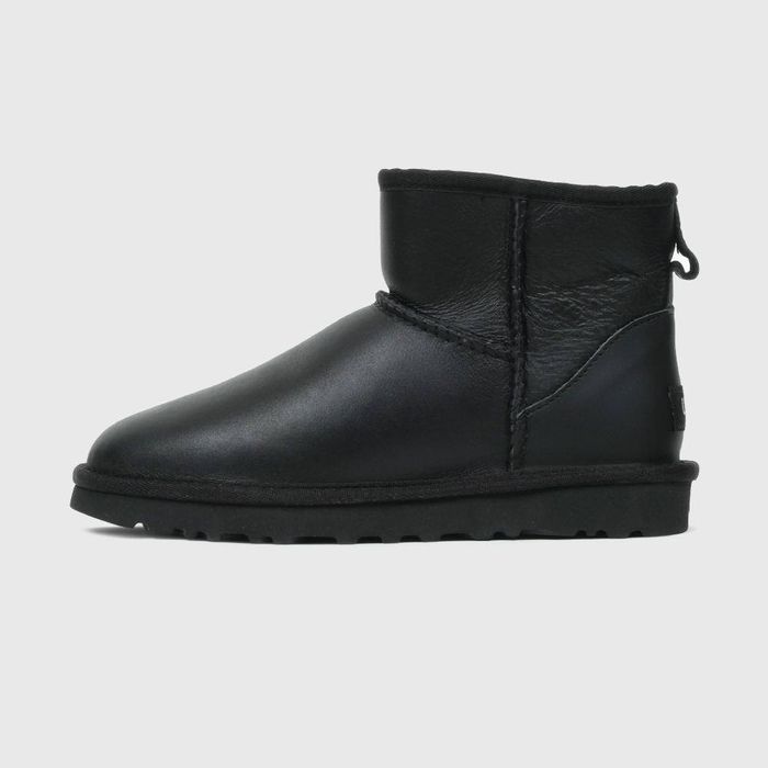 36/45 ORIGINAL Australia UGG Ultra mini Waterproof Boot (in box)