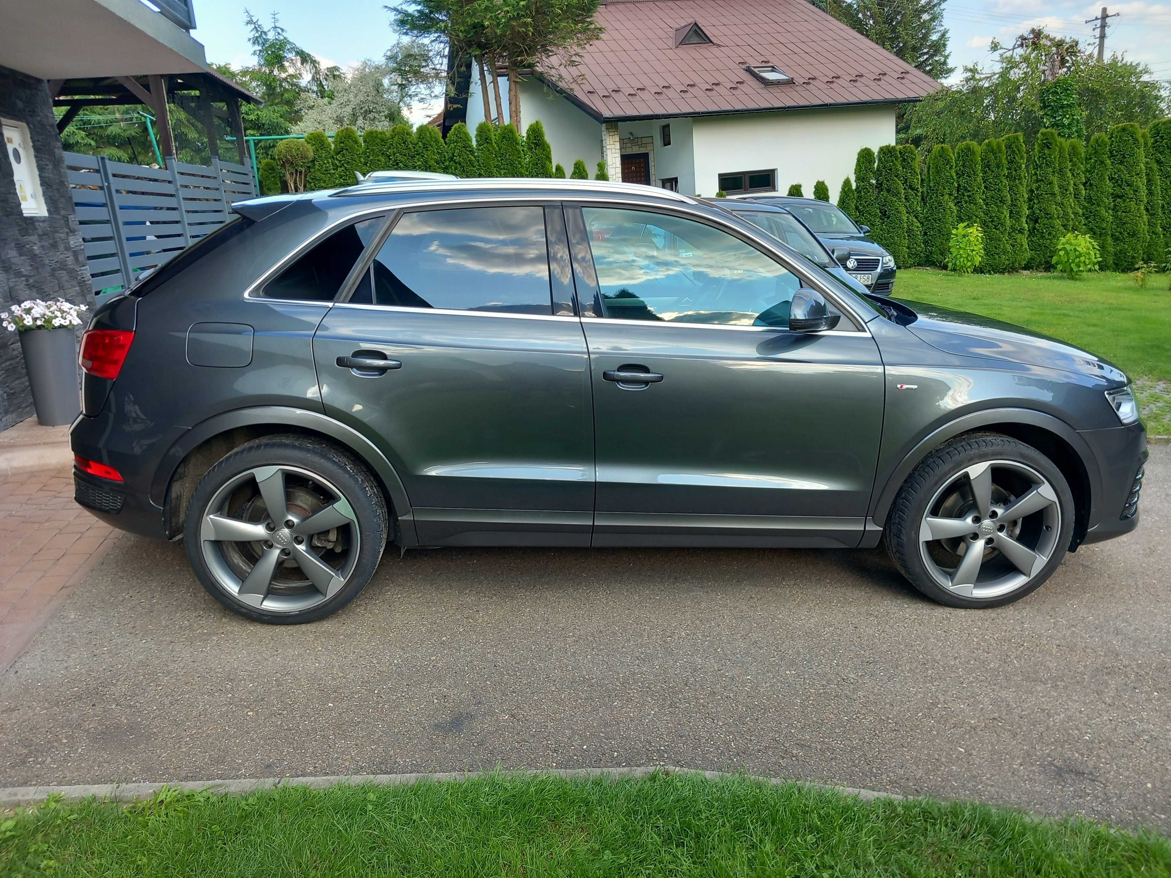 Śliczna Audi Q3, RS, Quattro, 100 % oryginał