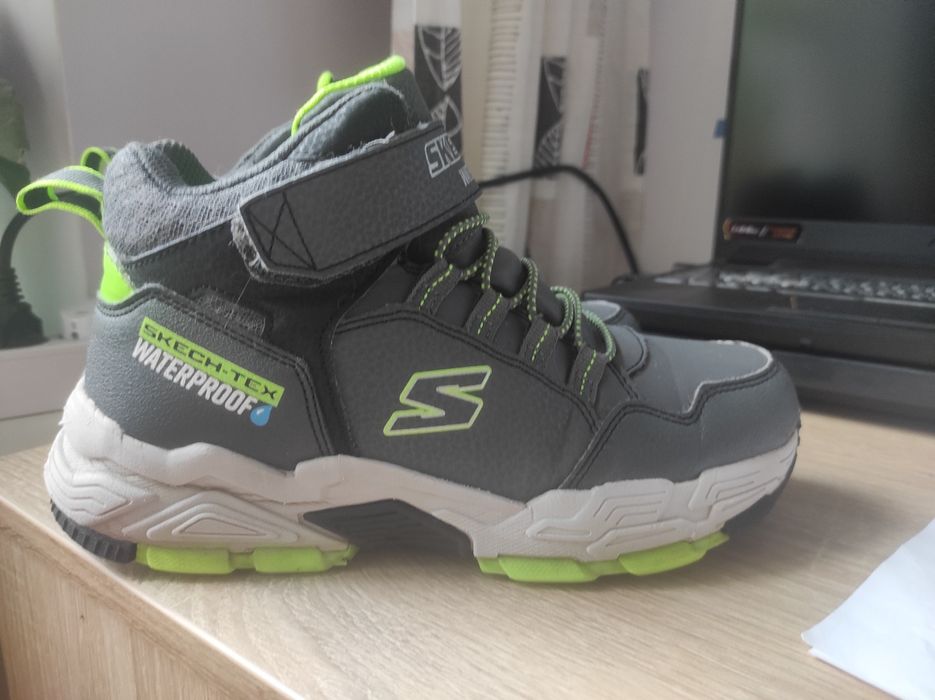 Демі черевики Sketches 36р