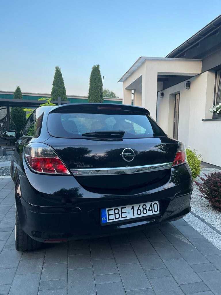 Opel Astra H GTC 1.8 140KM