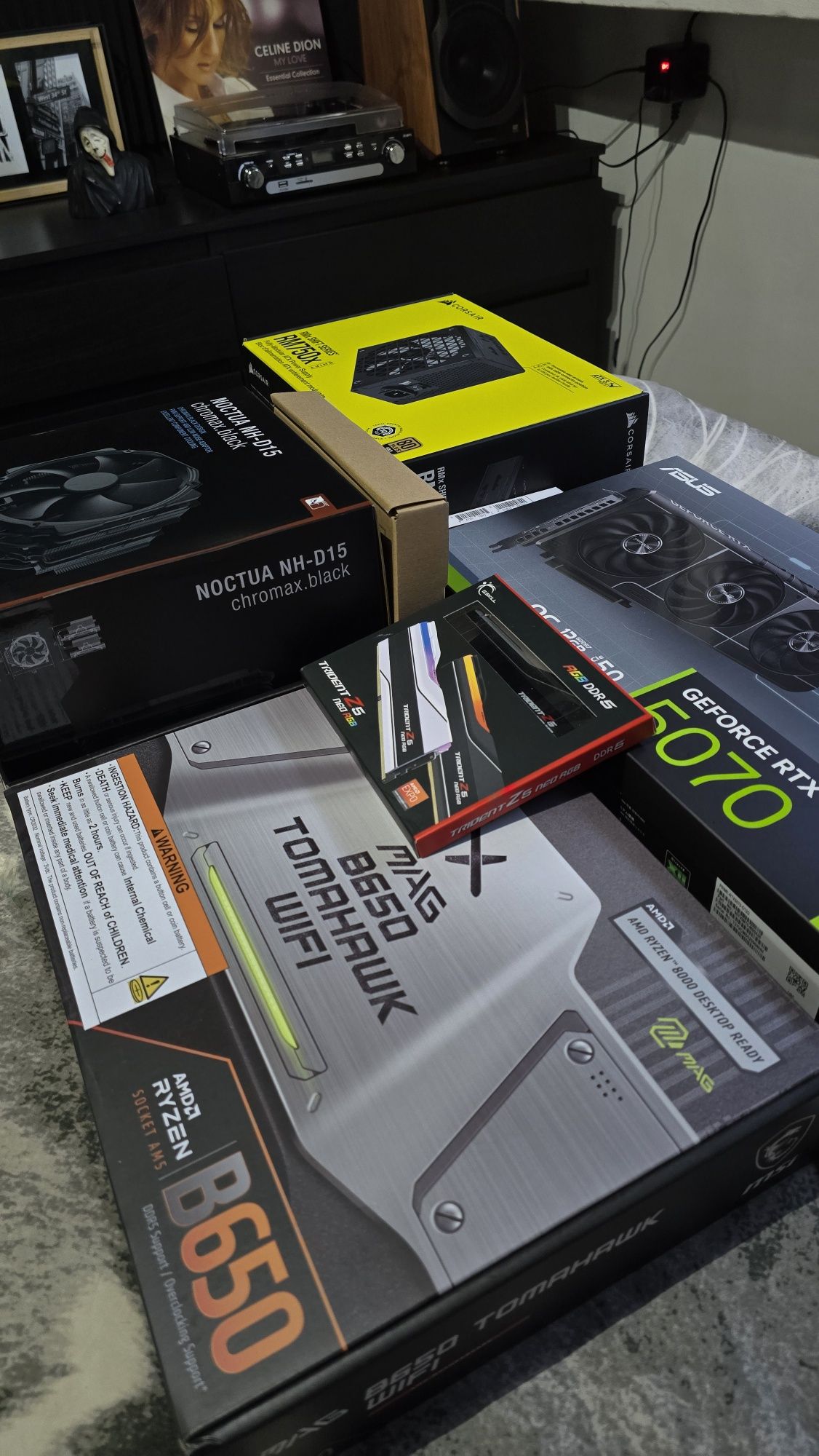 AMD Ryzen 7 7700 – Usado 3 meses, Garantia 2 anos / Caixa original
