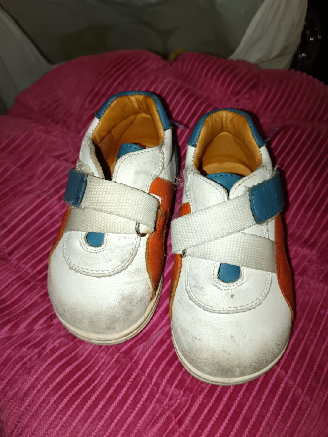 Tenis e botas varios N 20 ao 23