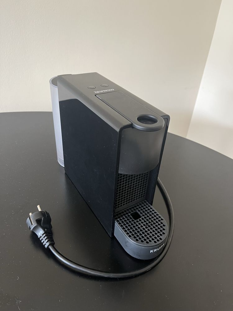 Nespresso Essenza Mini Krups