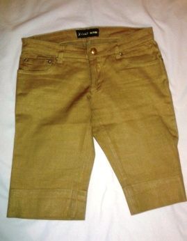 Spodnie 3/4 złote jeansowe z cyrkonikami.