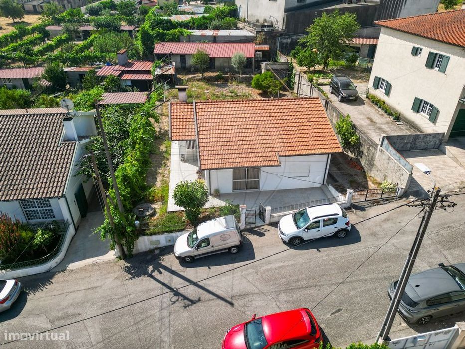 Moradia T2 para venda