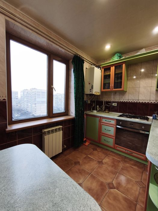 3-к з газовим автономним опаленням, меблями та технікою! Лівий берег