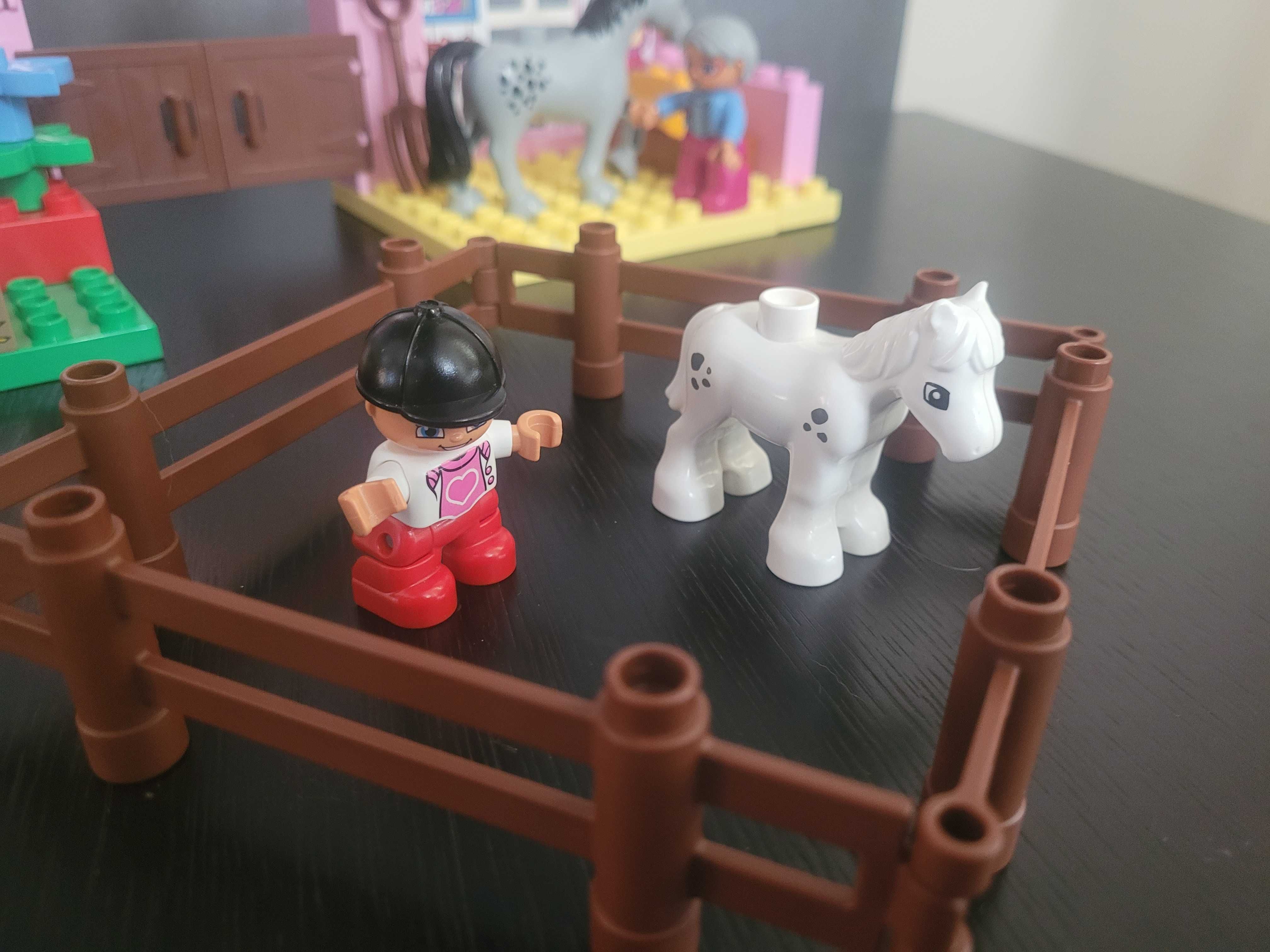 Lego Duplo Stadnina koni