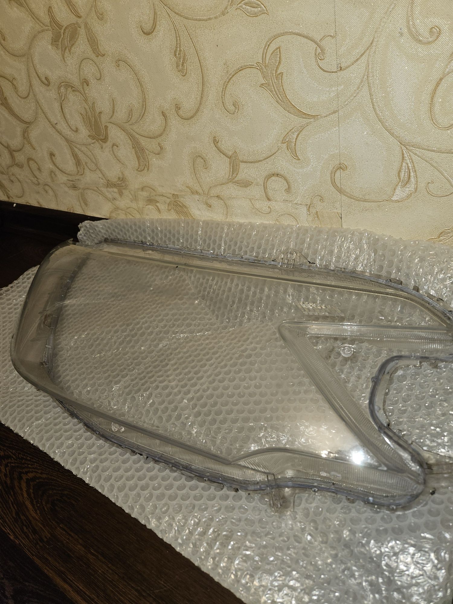 Стекло/пластик на фары Honda C-RV 2012