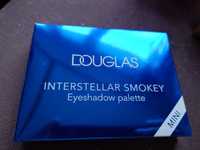 Cienie do powiek Interstellar smoku eyeshadow Palette Douglas