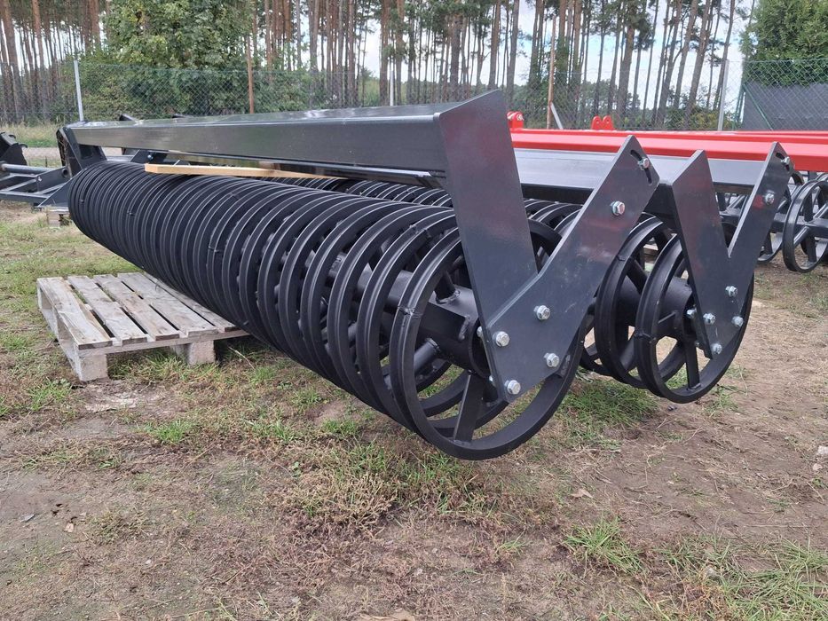 Rolka wałek wał rurowy płaskownikowy daszkowy ceownikowy 0,5 - 4 m