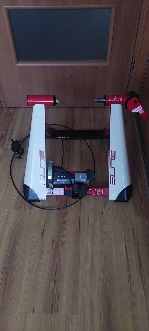 Trenażer Elite Force z Bluetooth Misuro B+