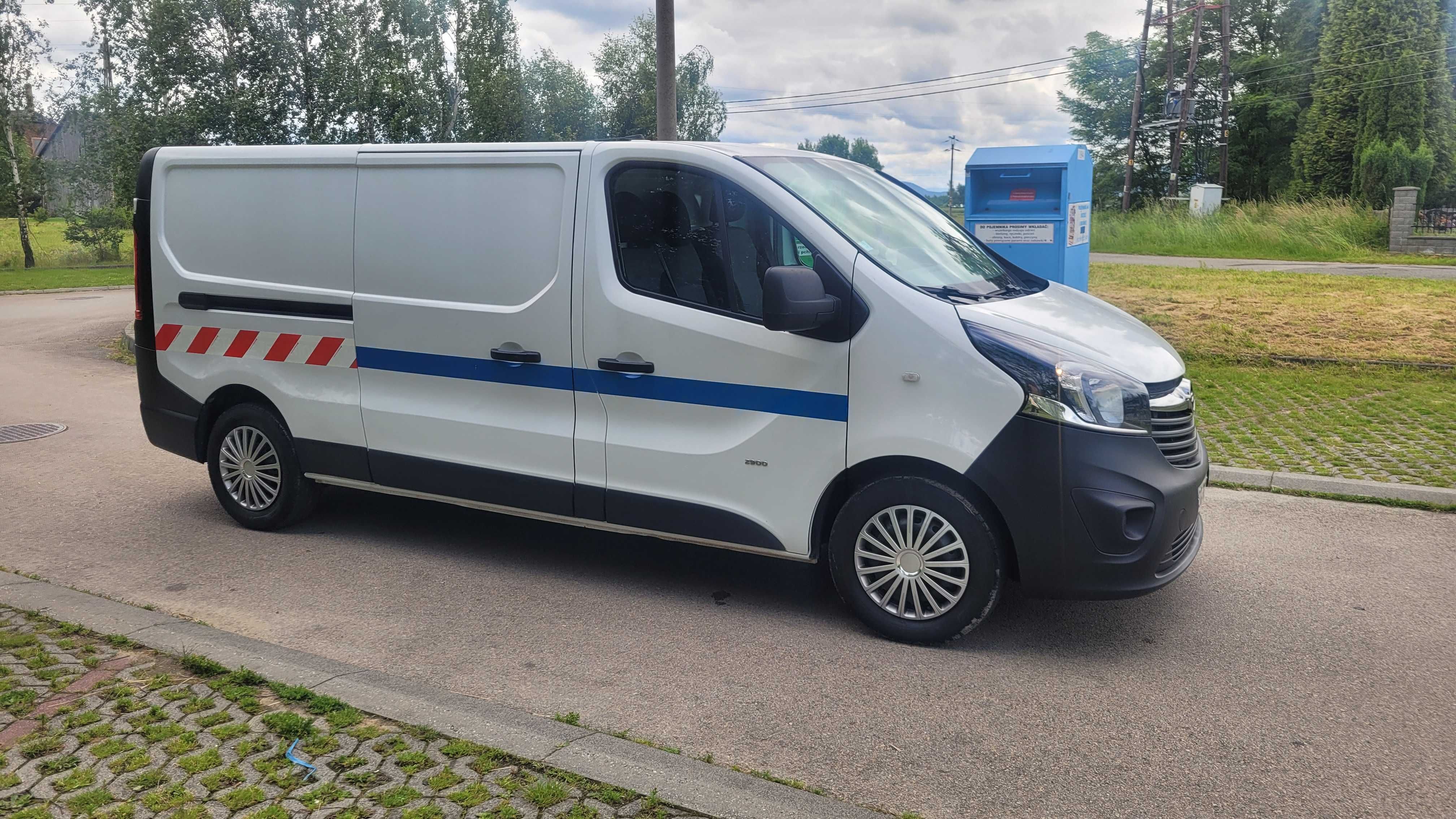 Opel Vivaro 1.6 cdti długa wersja