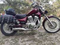 Suzuki Intruder 750