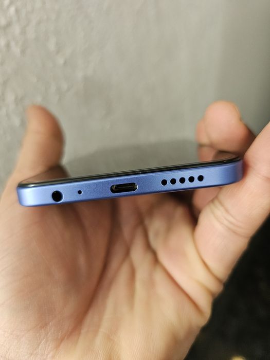 Redmi 15c..256/8+8gb