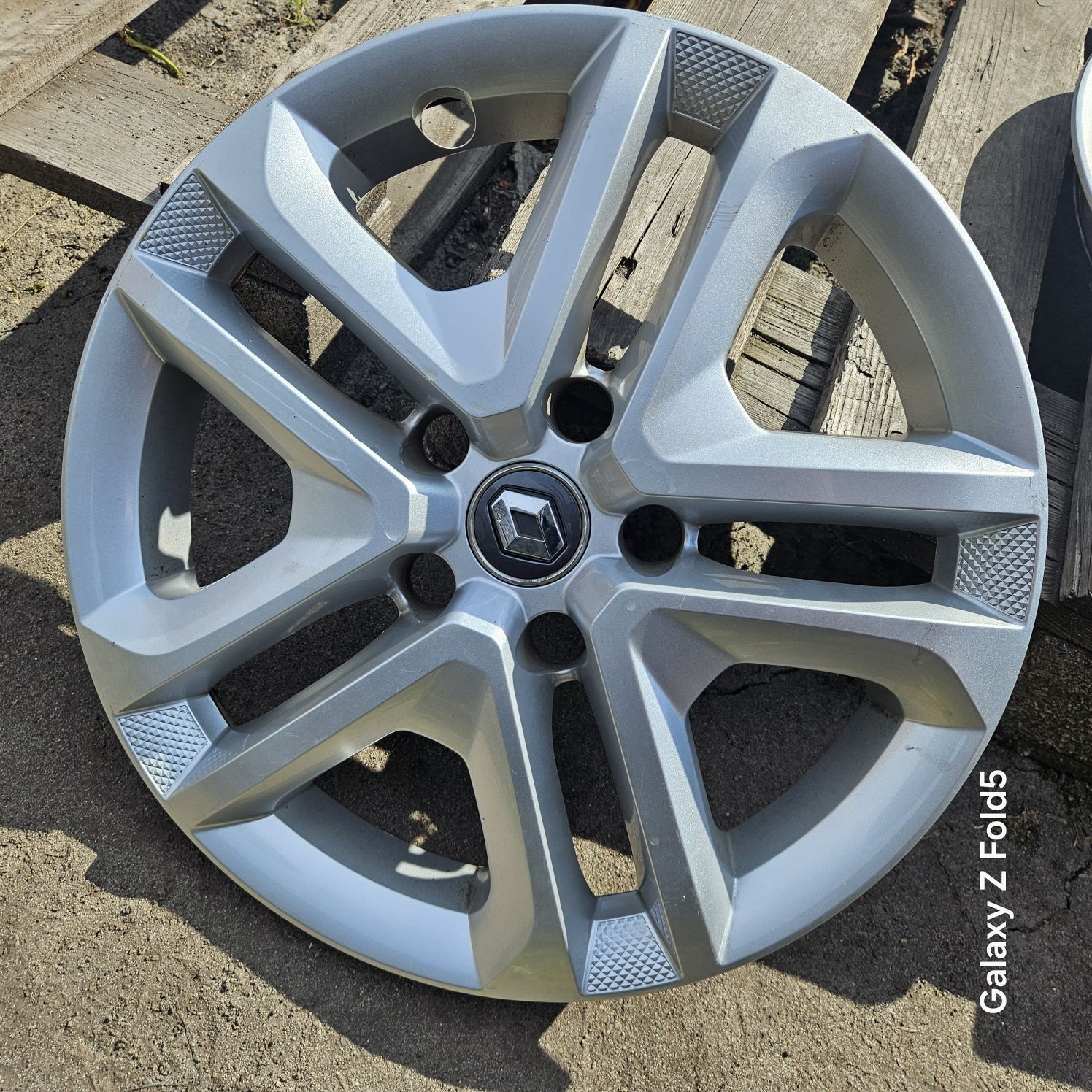 Kołpaki strukturalne 16 Renault Megane IV Megane III Fluence Kangoo