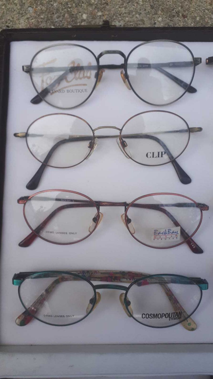 Óculos (Armações de várias marcas)