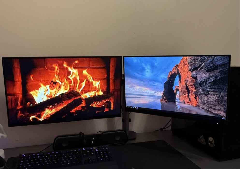 Кронштейн на два монітори / настільне кріплення