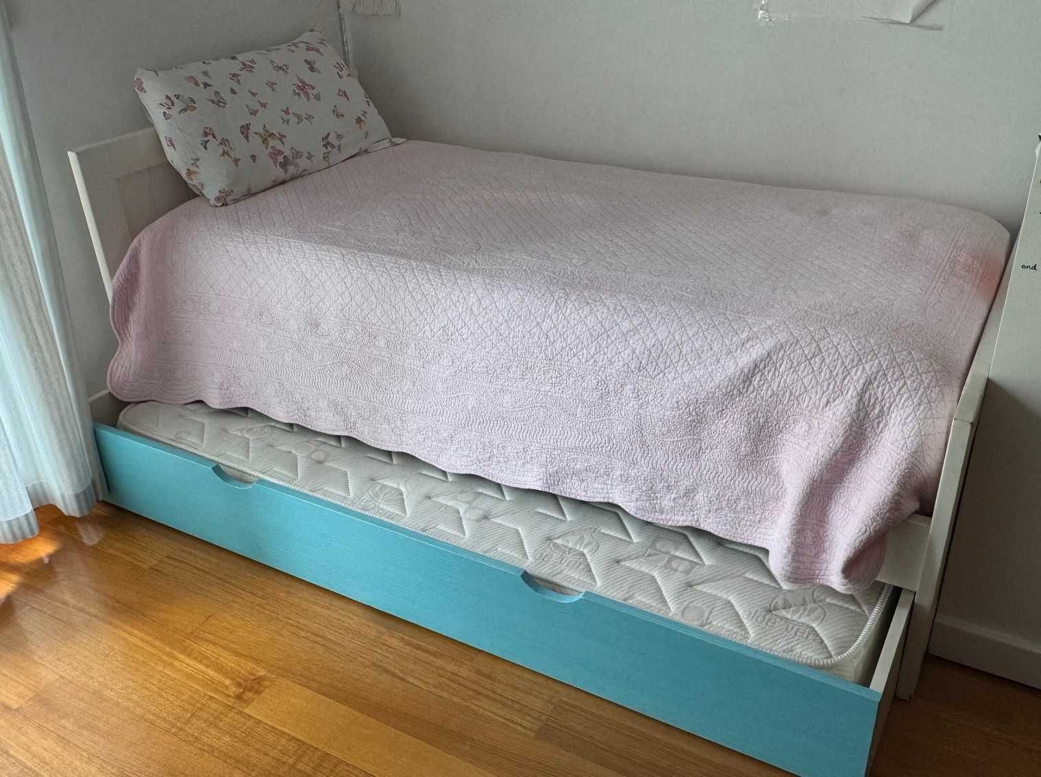 Bi-cama de solteiro em madeira