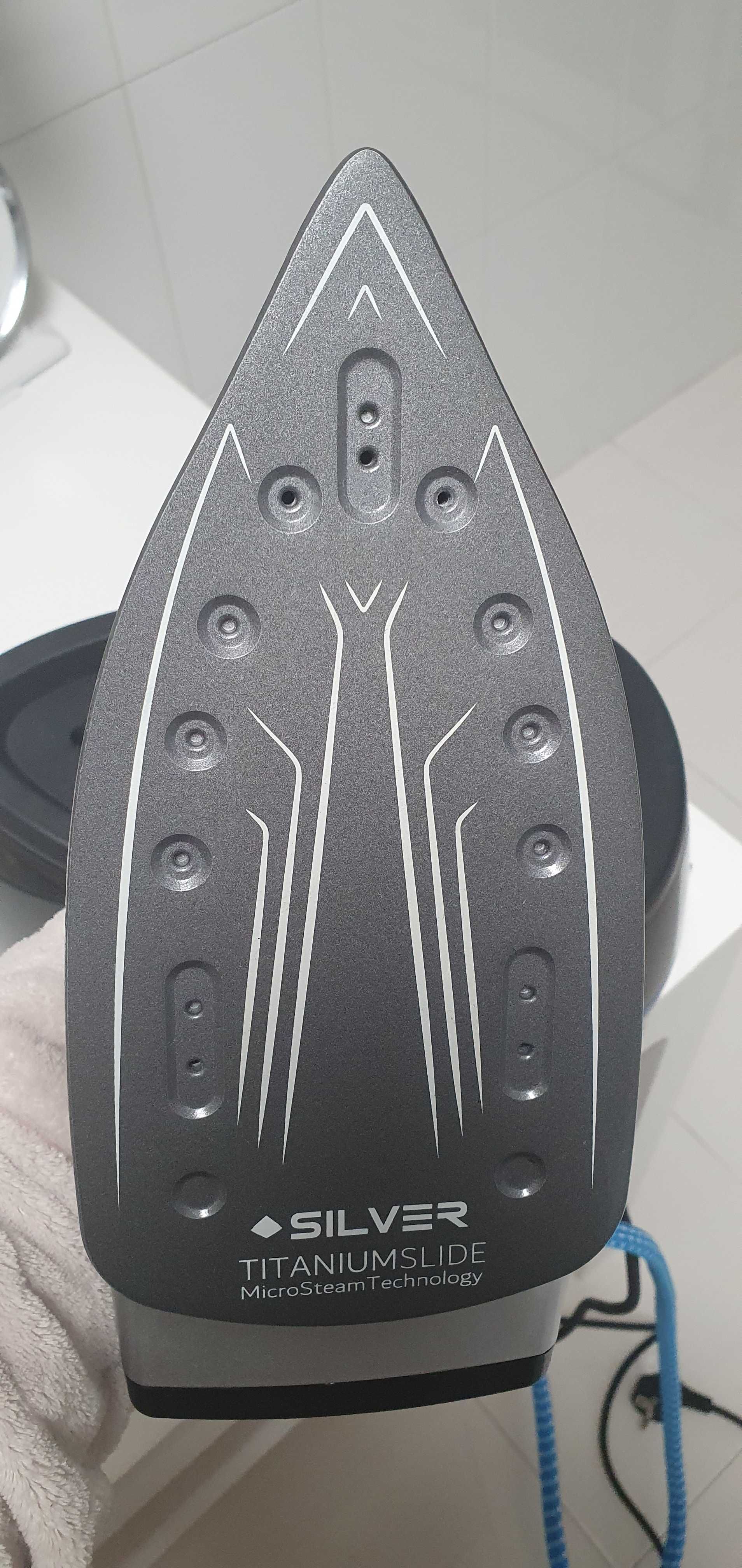 Silver Ferro Engomar com Caldeira 2800W