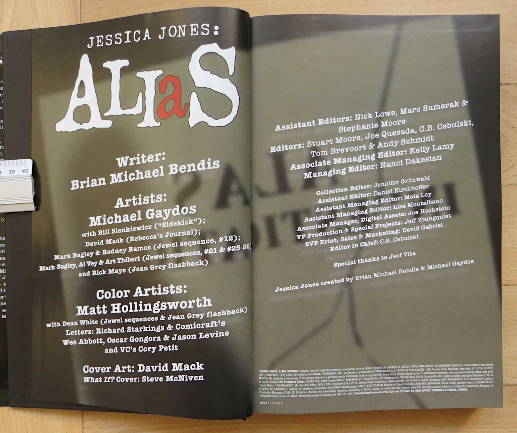 Bendis i Gaydos - Jessica Jones Alias Omnibus