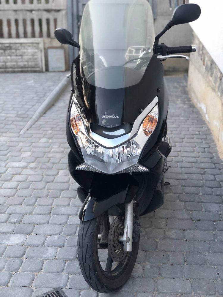 Honda PCX 150 Чорний